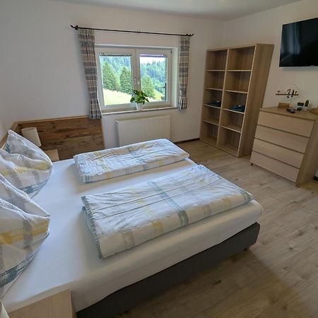 Ferienwohnung Haus Biechl Pfarrwerfen Exterior foto